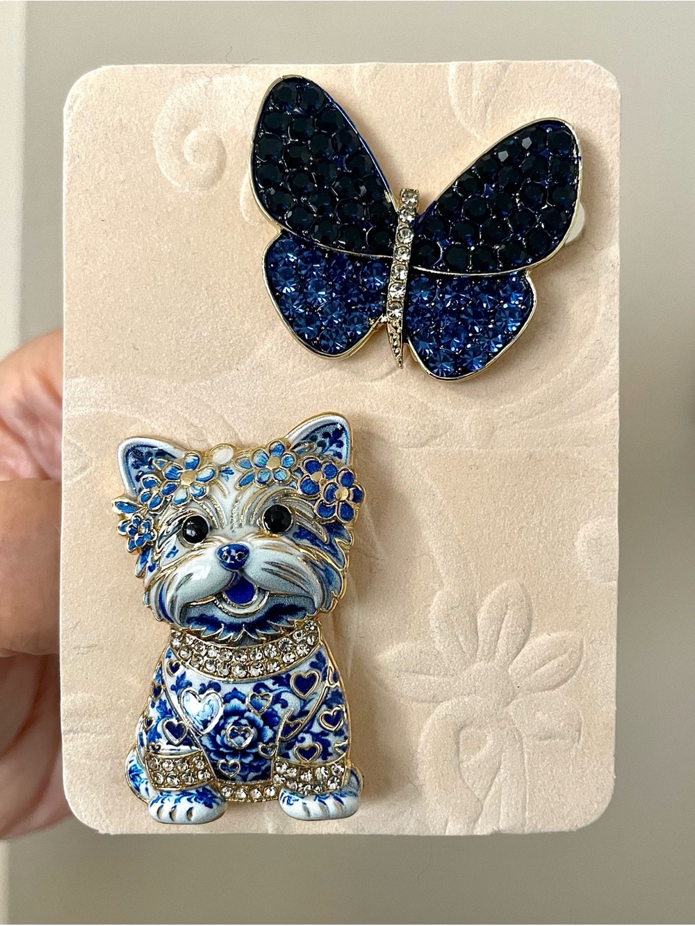 Brooch Duo